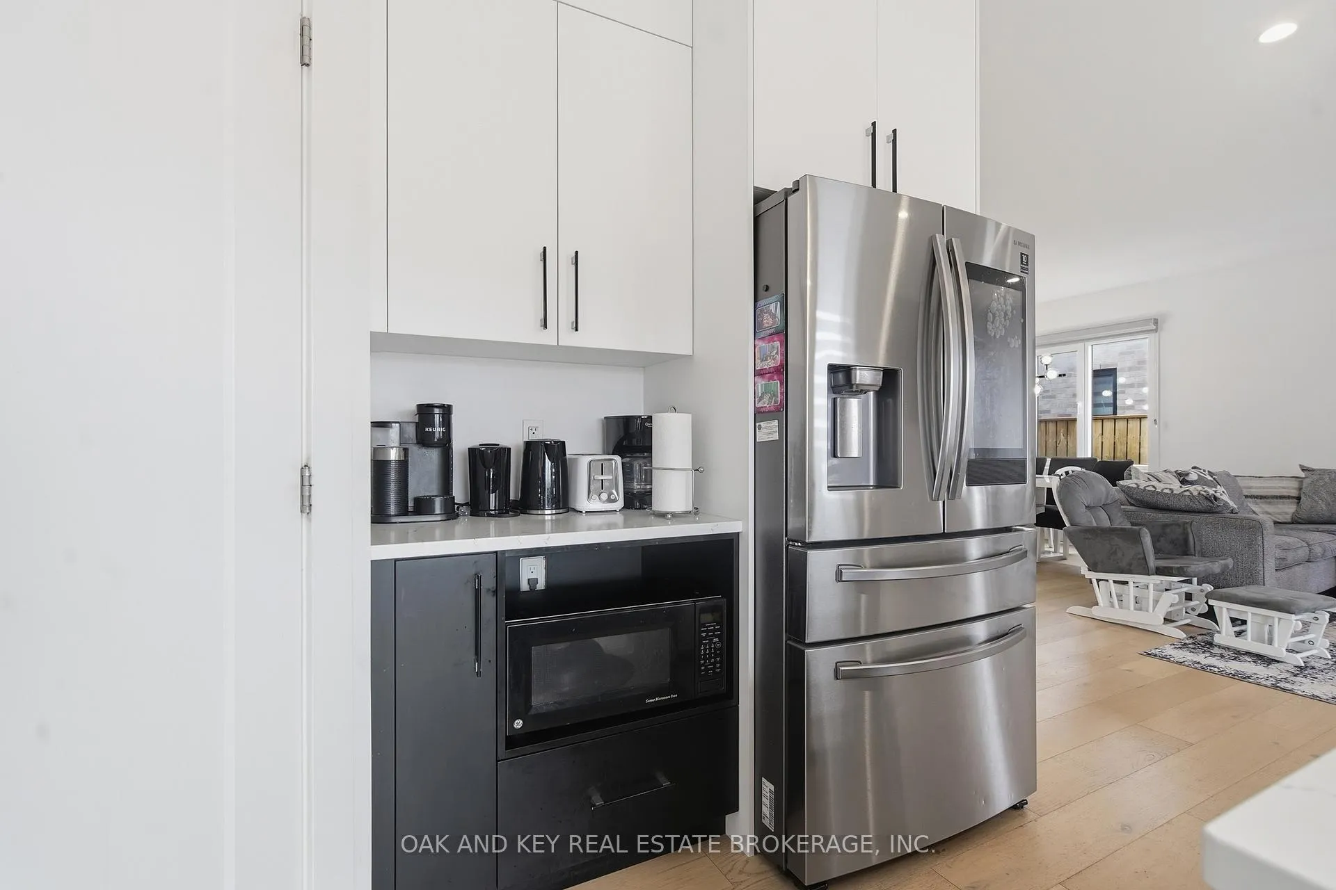 Photo 17 of 25 Alexander Circle, Strathroy-Caradoc, SE — HOMEH