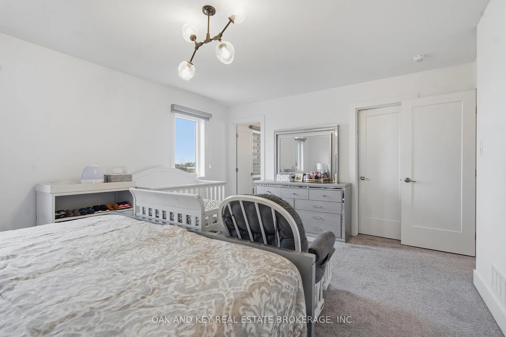 Photo 23 of 25 Alexander Circle, Strathroy-Caradoc, SE — HOMEH