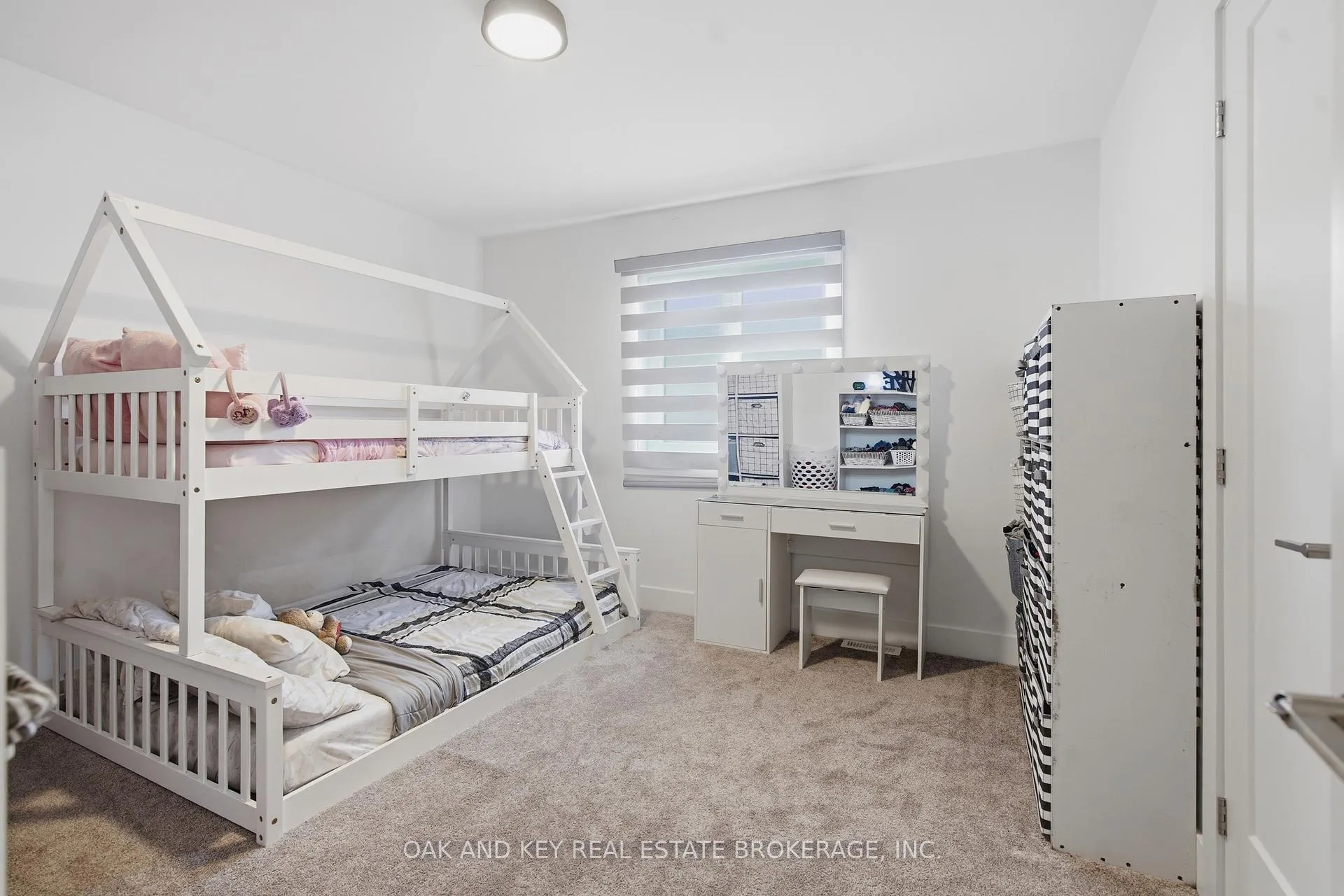 Photo 26 of 25 Alexander Circle, Strathroy-Caradoc, SE — HOMEH