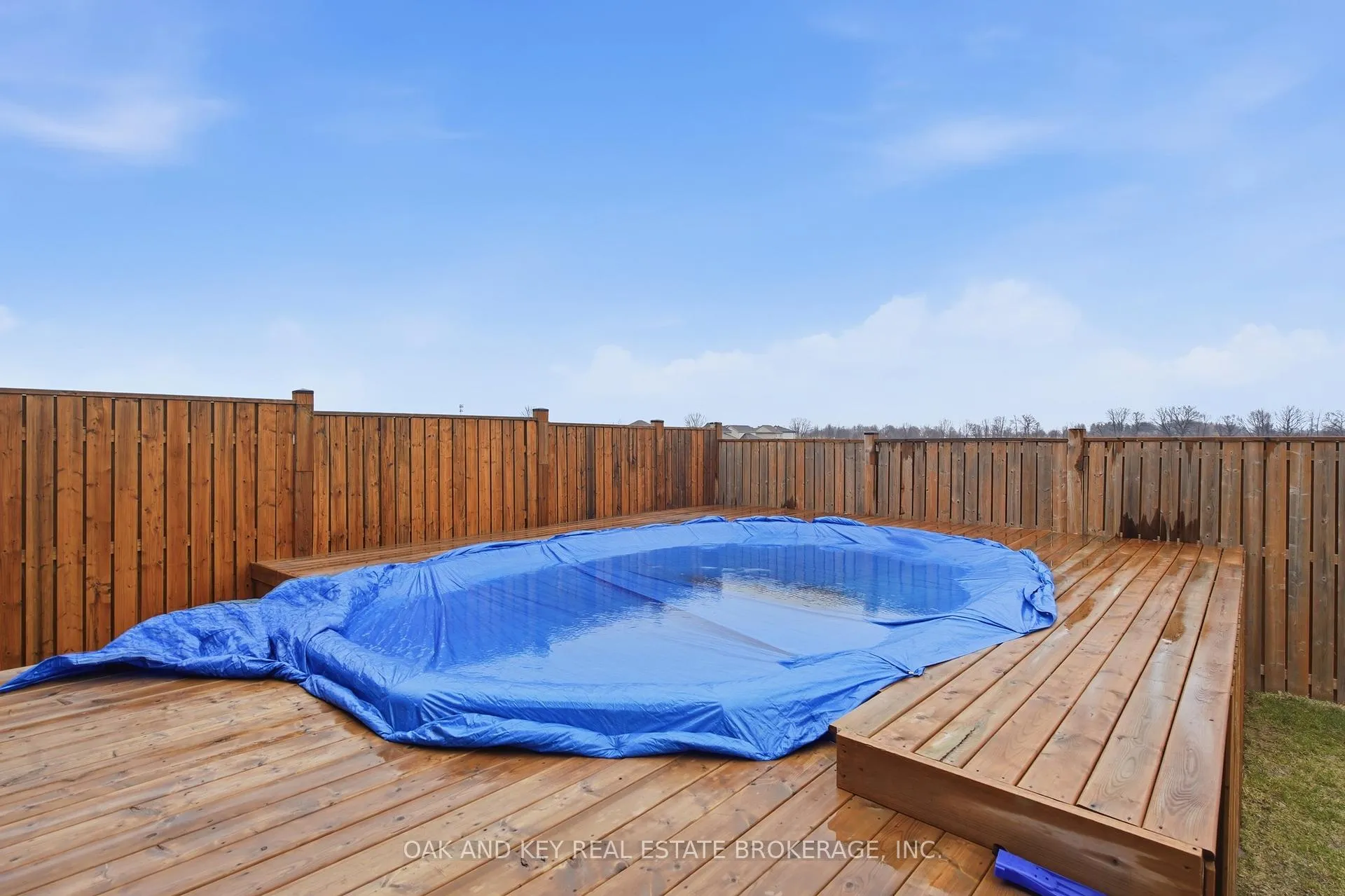 Photo 37 of 25 Alexander Circle, Strathroy-Caradoc, SE — HOMEH