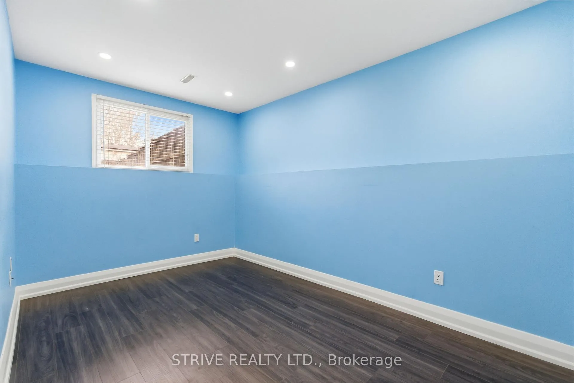 Photo 10 of 290 Lakeview Park Avenue, Oshawa, Lakeview — HOMEH