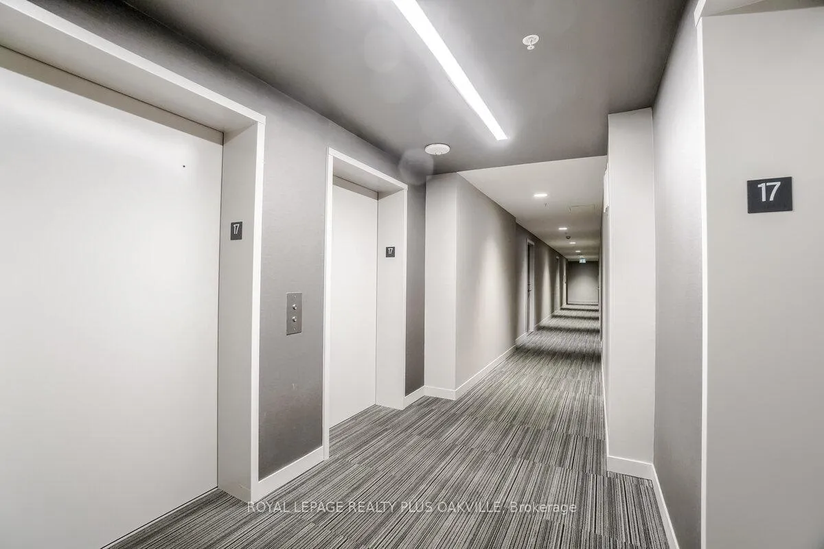 Photo 5 of Unit 1701, 2087 Fairview Street, Burlington, Freeman — HOMEH