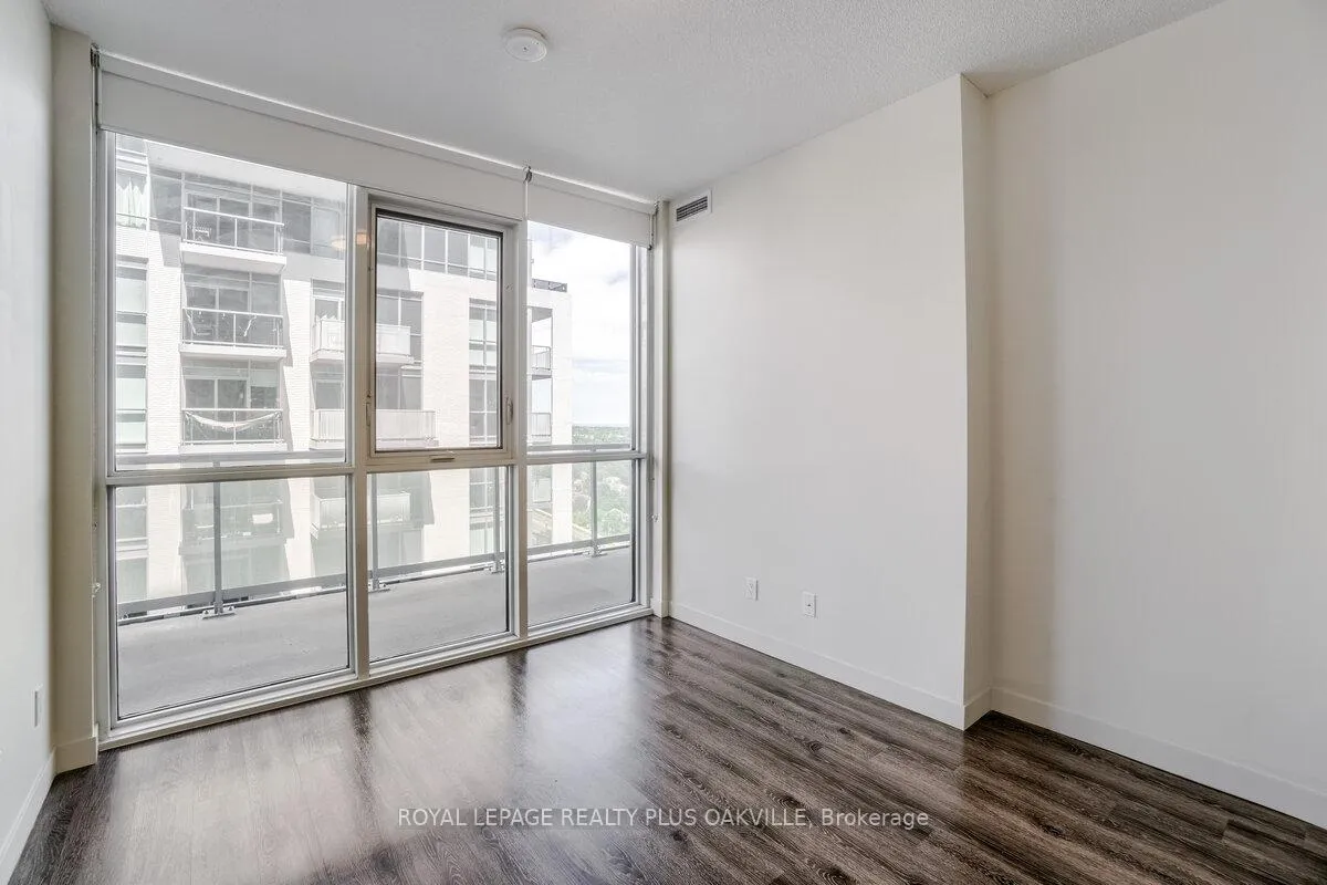 Photo 25 of Unit 1701, 2087 Fairview Street, Burlington, Freeman — HOMEH