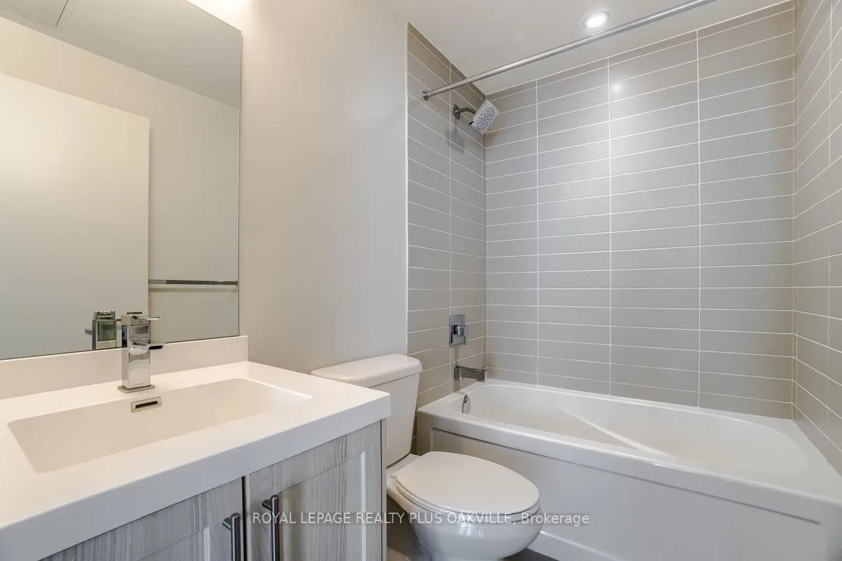 Photo 27 of Unit 1701, 2087 Fairview Street, Burlington, Freeman — HOMEH