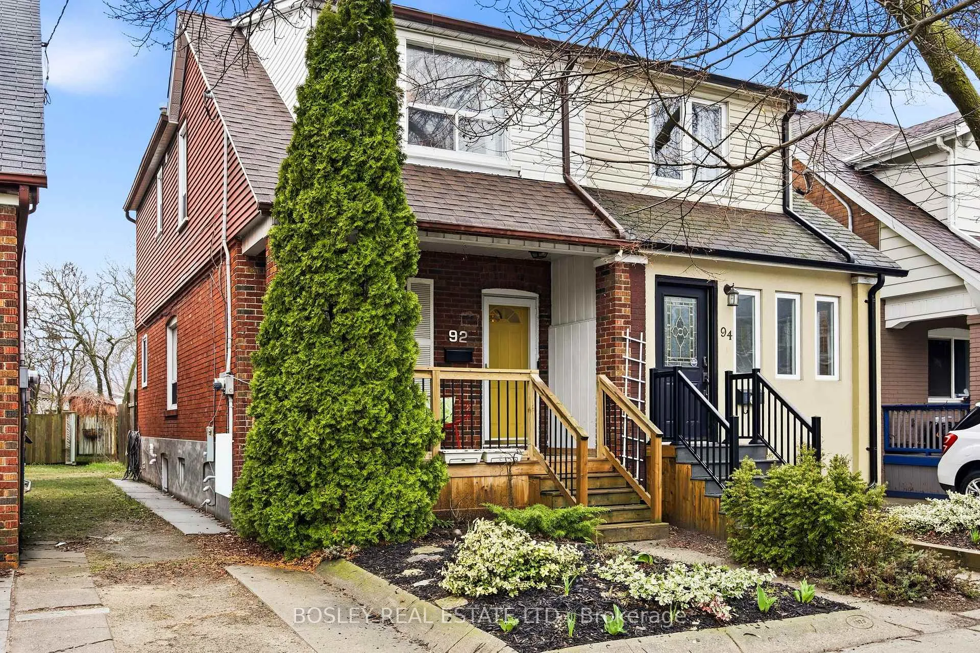 Photo 2 of 92 Glebemount Avenue, Toronto, Danforth — HOMEH