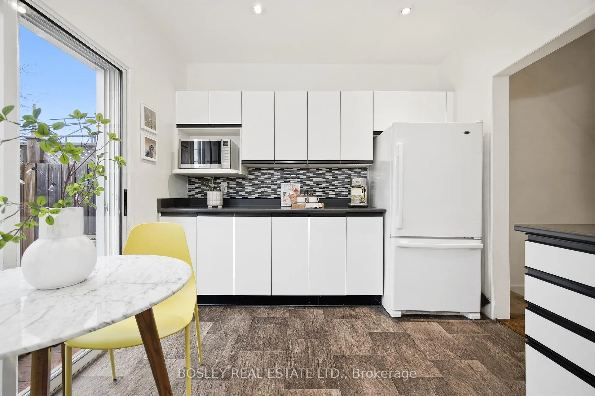 Photo 14 of 92 Glebemount Avenue, Toronto, Danforth — HOMEH