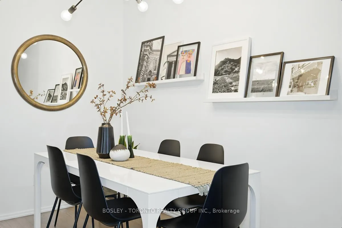 Photo 13 of 10 Loretto Lane, Toronto, University — HOMEH