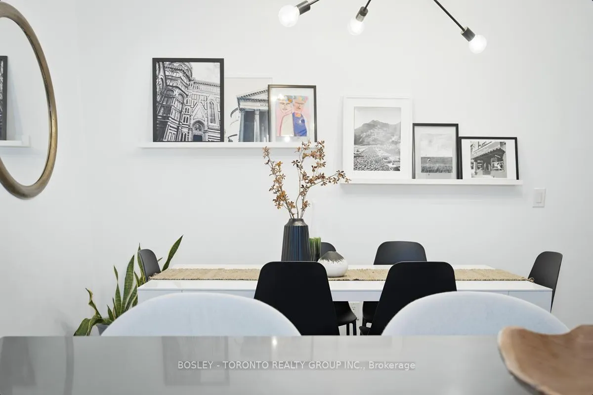 Photo 16 of 10 Loretto Lane, Toronto, University — HOMEH
