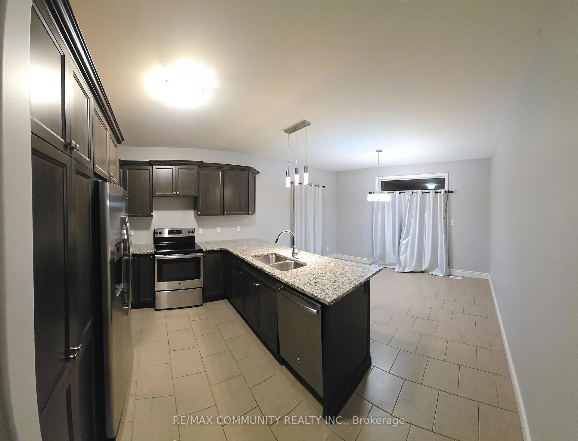 Photo 6 of 37 Stonecrest Boulevard, Quinte West, Sidney Ward — HOMEH