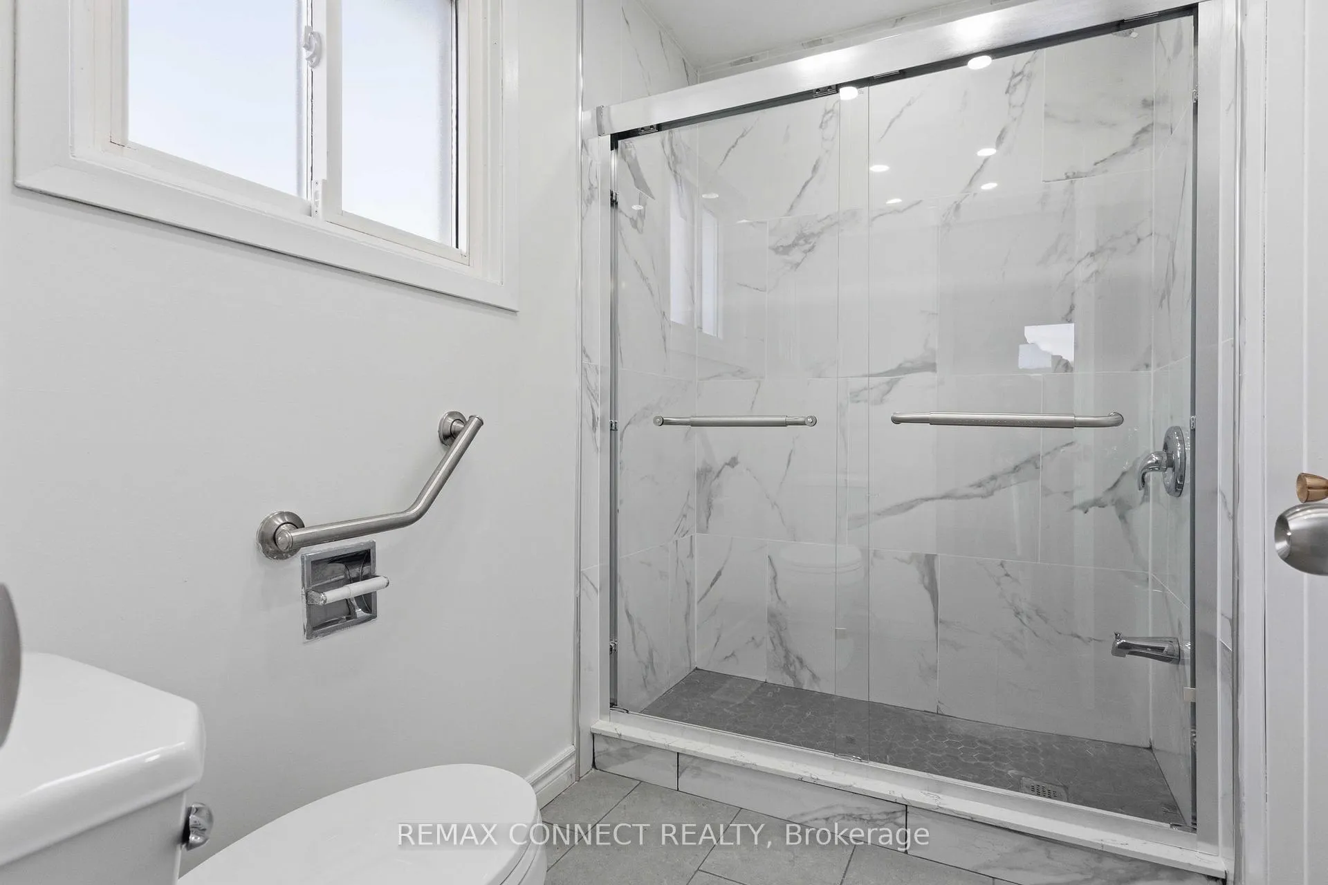 Photo 14 of Unit Upper, 1899 Rosefield Road, Pickering, Liverpool — HOMEH