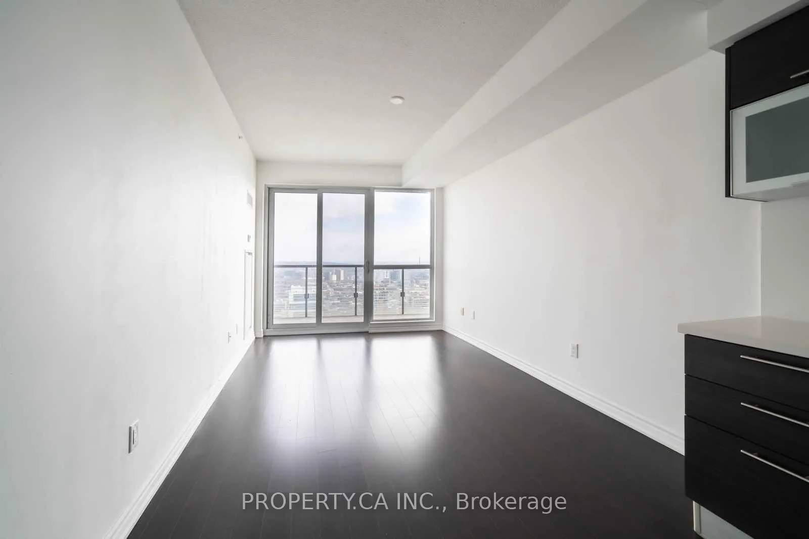 Photo 14 of Unit 4403, 386 Yonge Street, Toronto, Bay Street Corridor — HOMEH