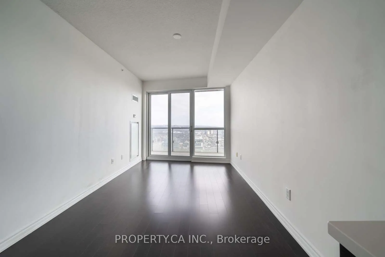 Photo 15 of Unit 4403, 386 Yonge Street, Toronto, Bay Street Corridor — HOMEH