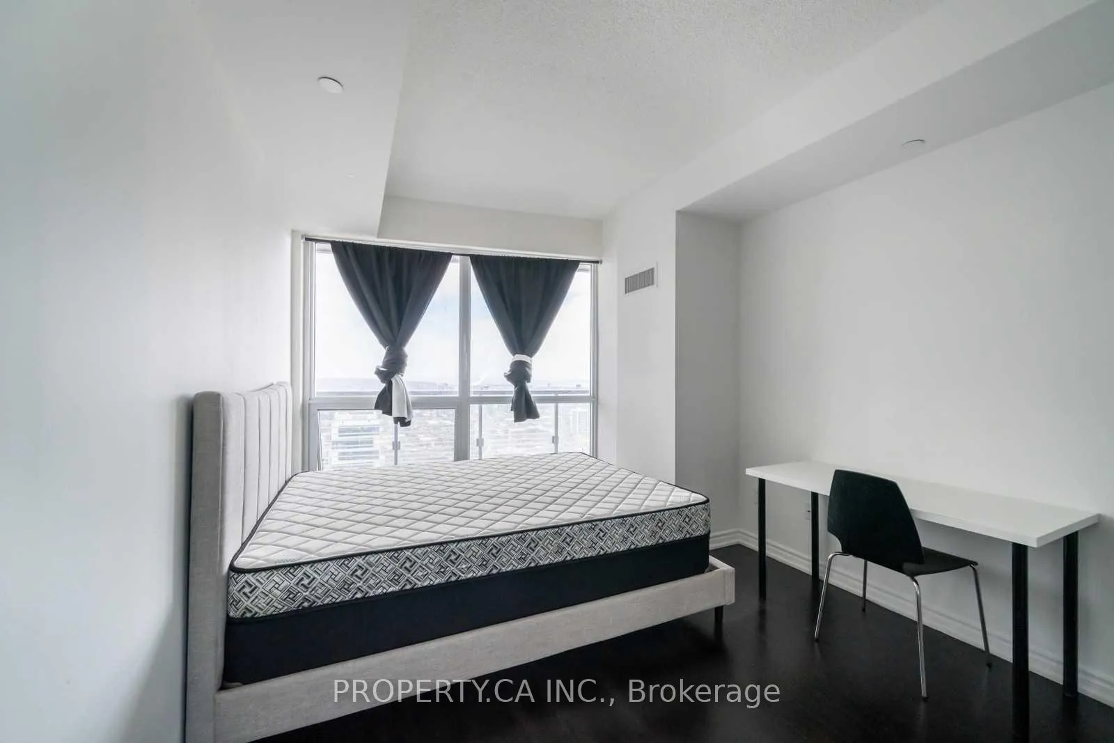Photo 21 of Unit 4403, 386 Yonge Street, Toronto, Bay Street Corridor — HOMEH