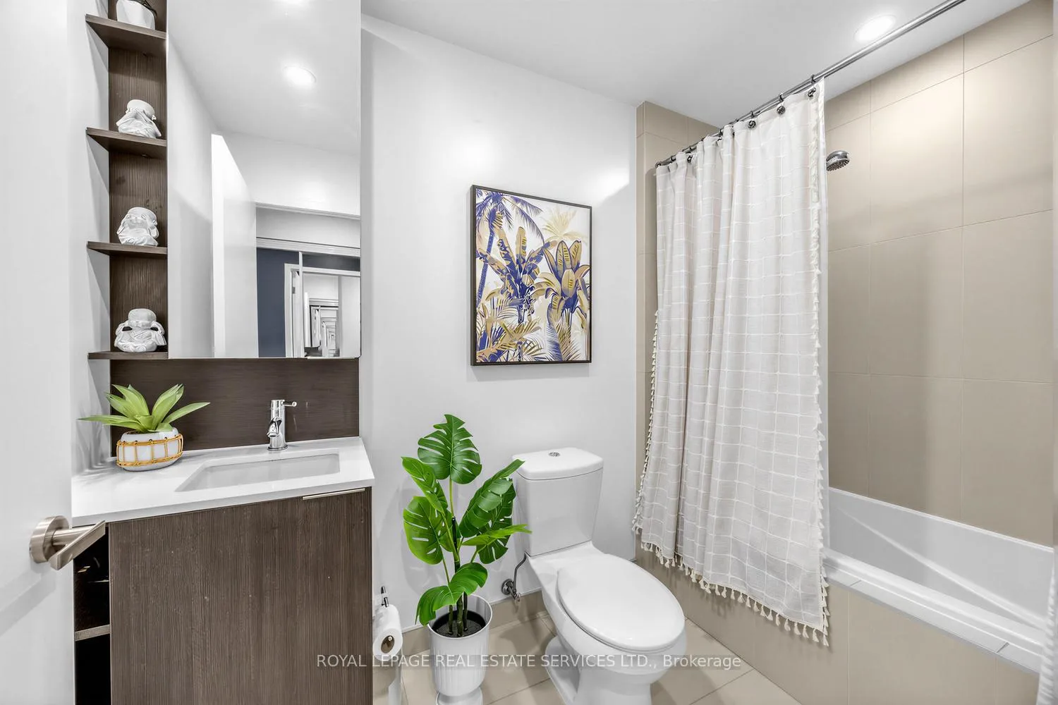 Photo 10 of Unit 2612, 55 Regent Park Boulevard, Toronto, Regent Park — HOMEH