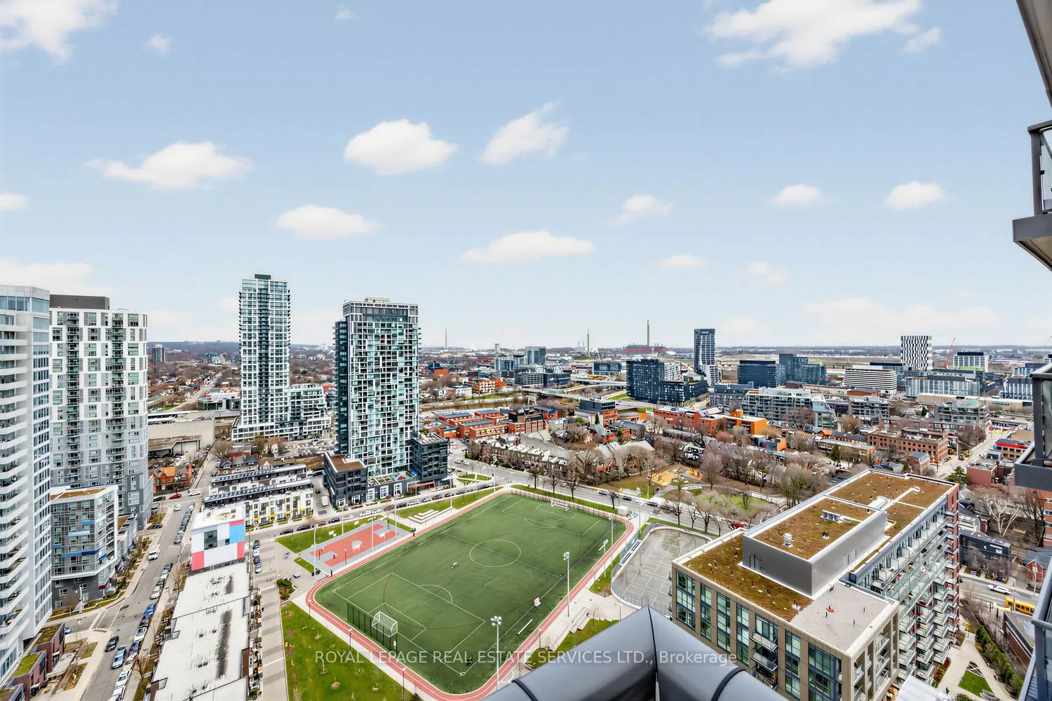 Photo 13 of Unit 2612, 55 Regent Park Boulevard, Toronto, Regent Park — HOMEH