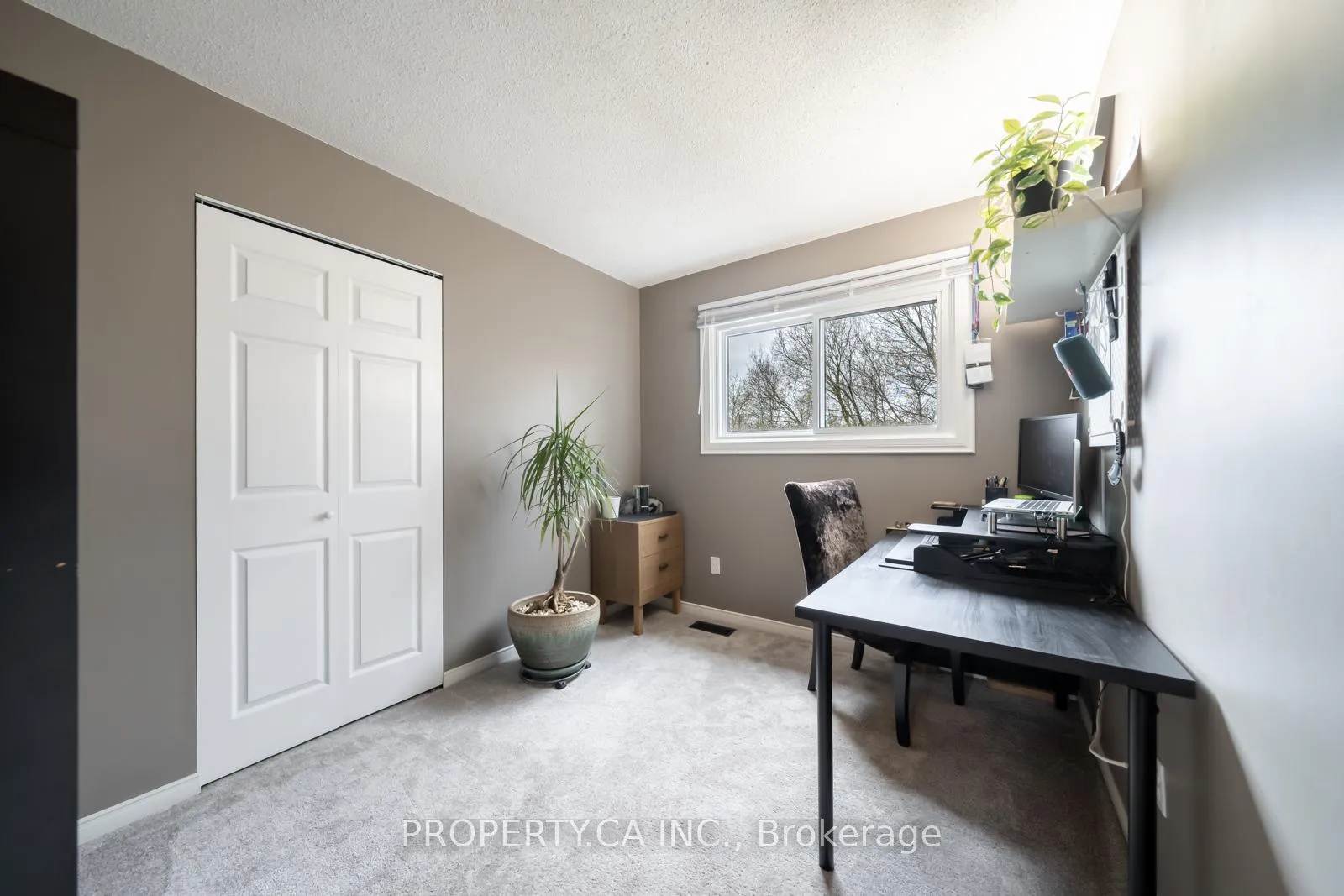Photo 22 of 97 D'aubigny Road, Brantford — HOMEH