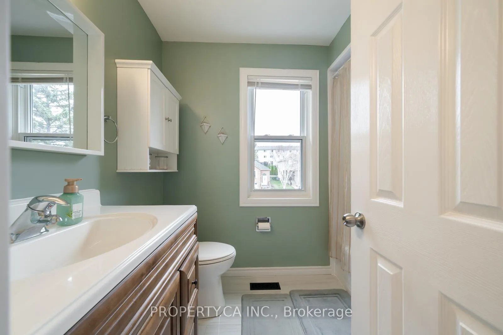 Photo 23 of 97 D'aubigny Road, Brantford — HOMEH