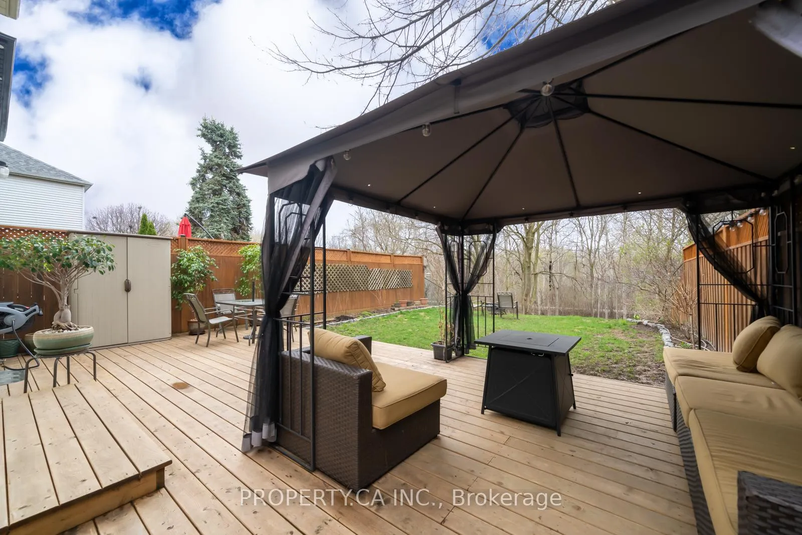 Photo 32 of 97 D'aubigny Road, Brantford — HOMEH