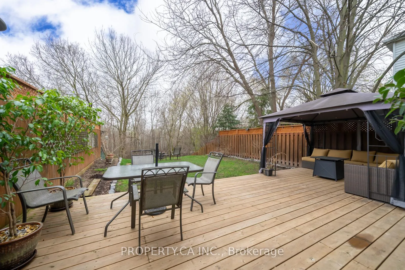 Photo 33 of 97 D'aubigny Road, Brantford — HOMEH