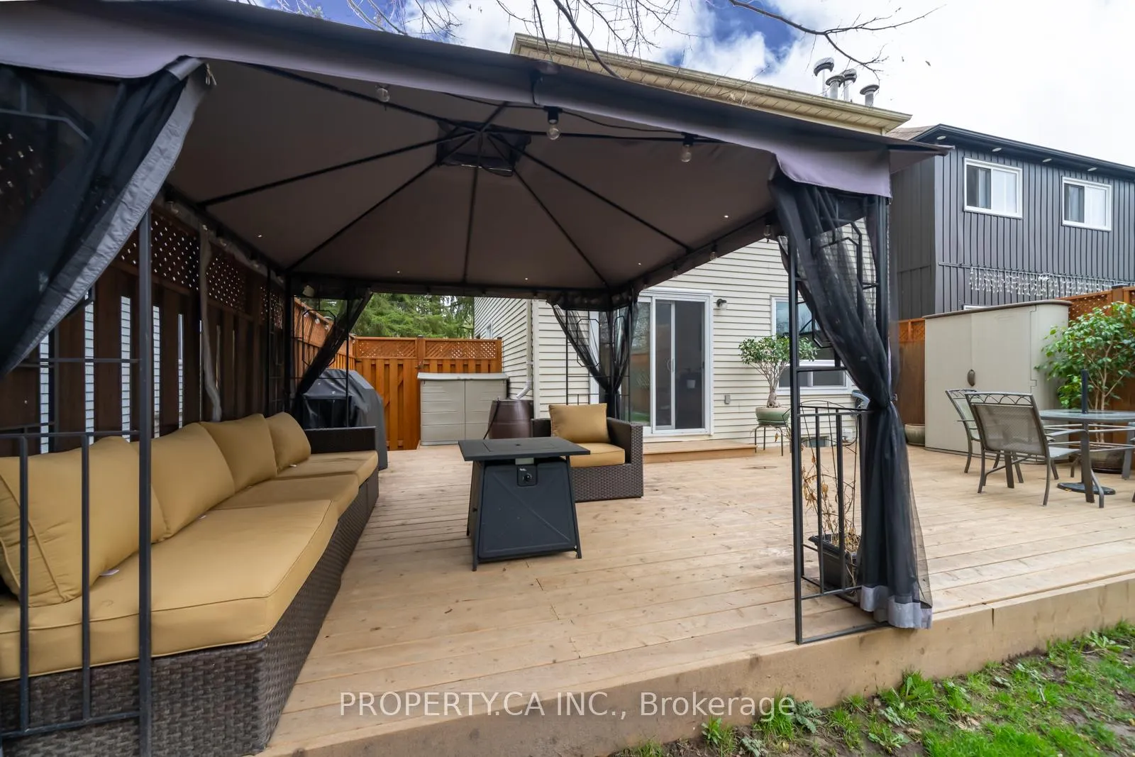Photo 34 of 97 D'aubigny Road, Brantford — HOMEH