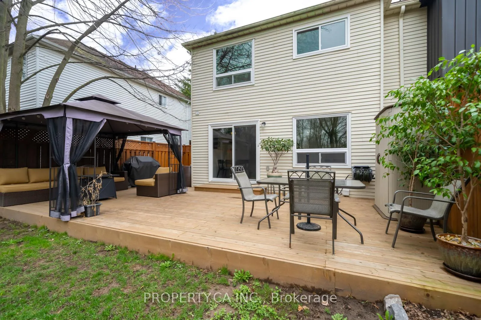 Photo 35 of 97 D'aubigny Road, Brantford — HOMEH