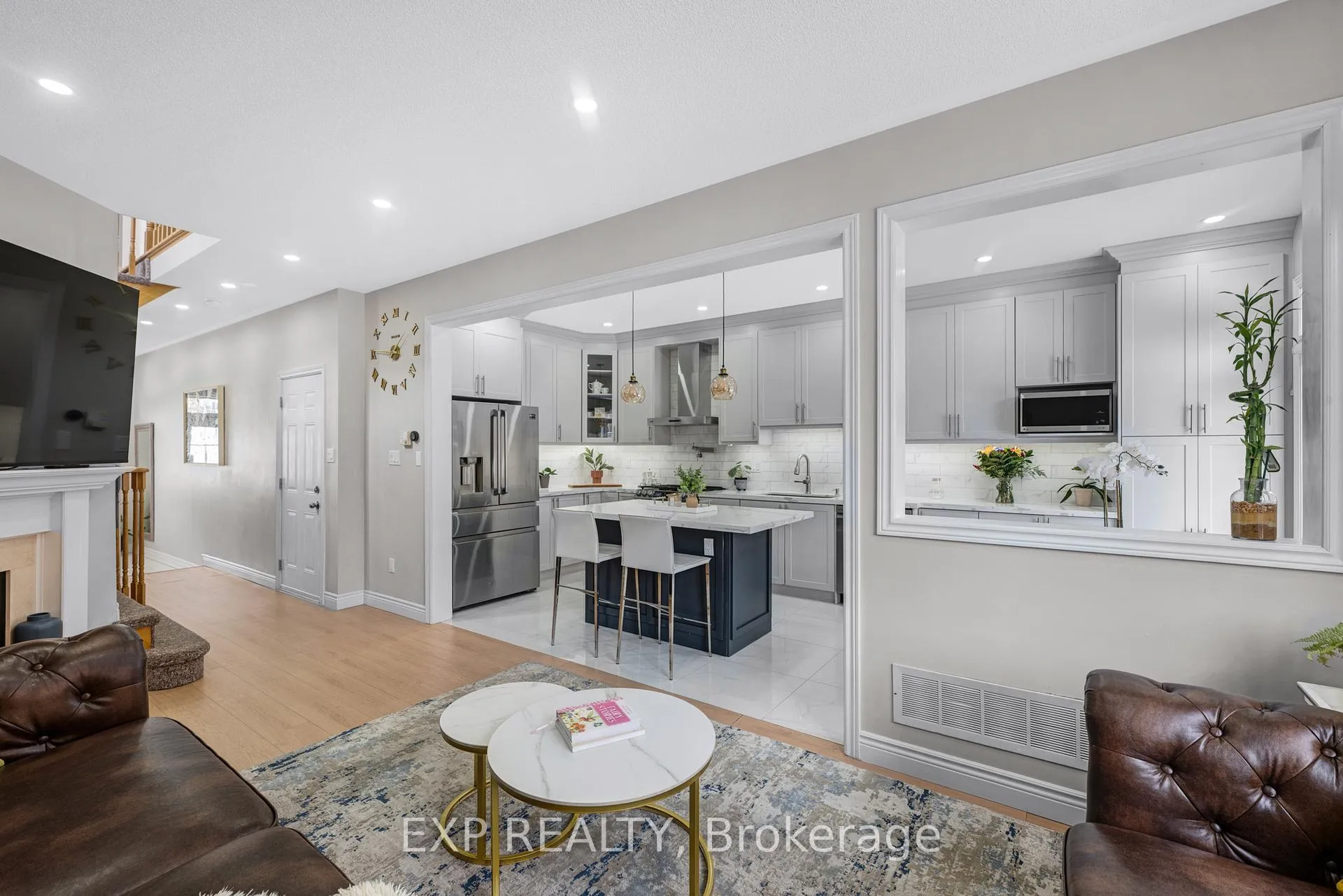Photo 8 of 565 Foxcroft Boulevard, Newmarket, Stonehaven-Wyndham — HOMEH