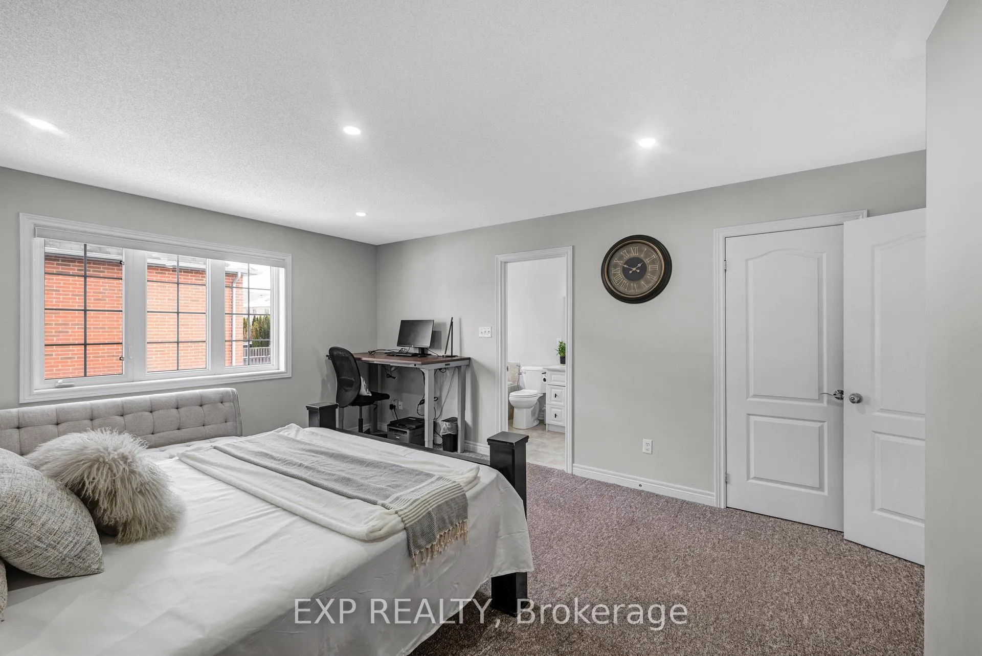 Photo 20 of 565 Foxcroft Boulevard, Newmarket, Stonehaven-Wyndham — HOMEH