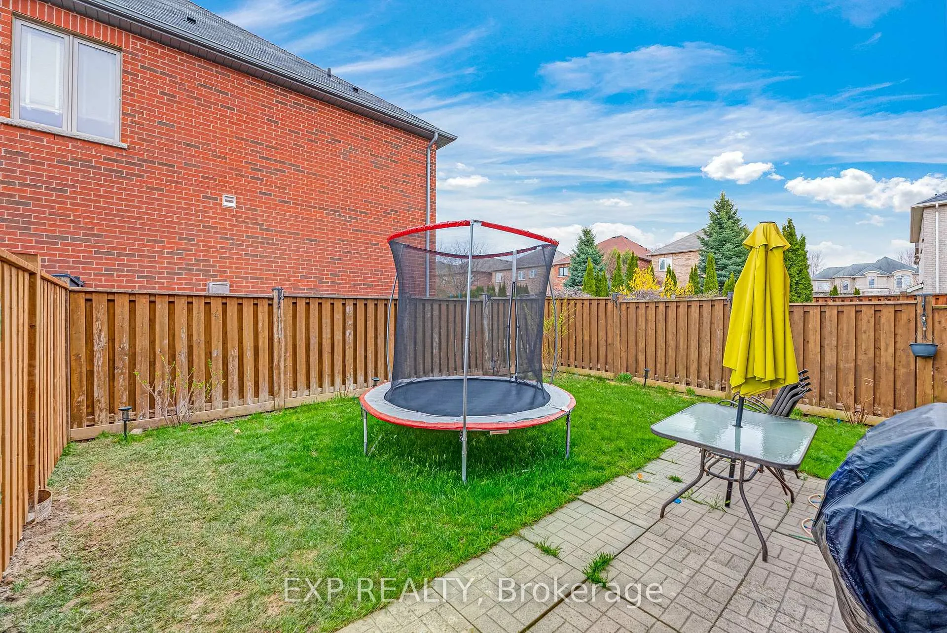 Photo 32 of 565 Foxcroft Boulevard, Newmarket, Stonehaven-Wyndham — HOMEH