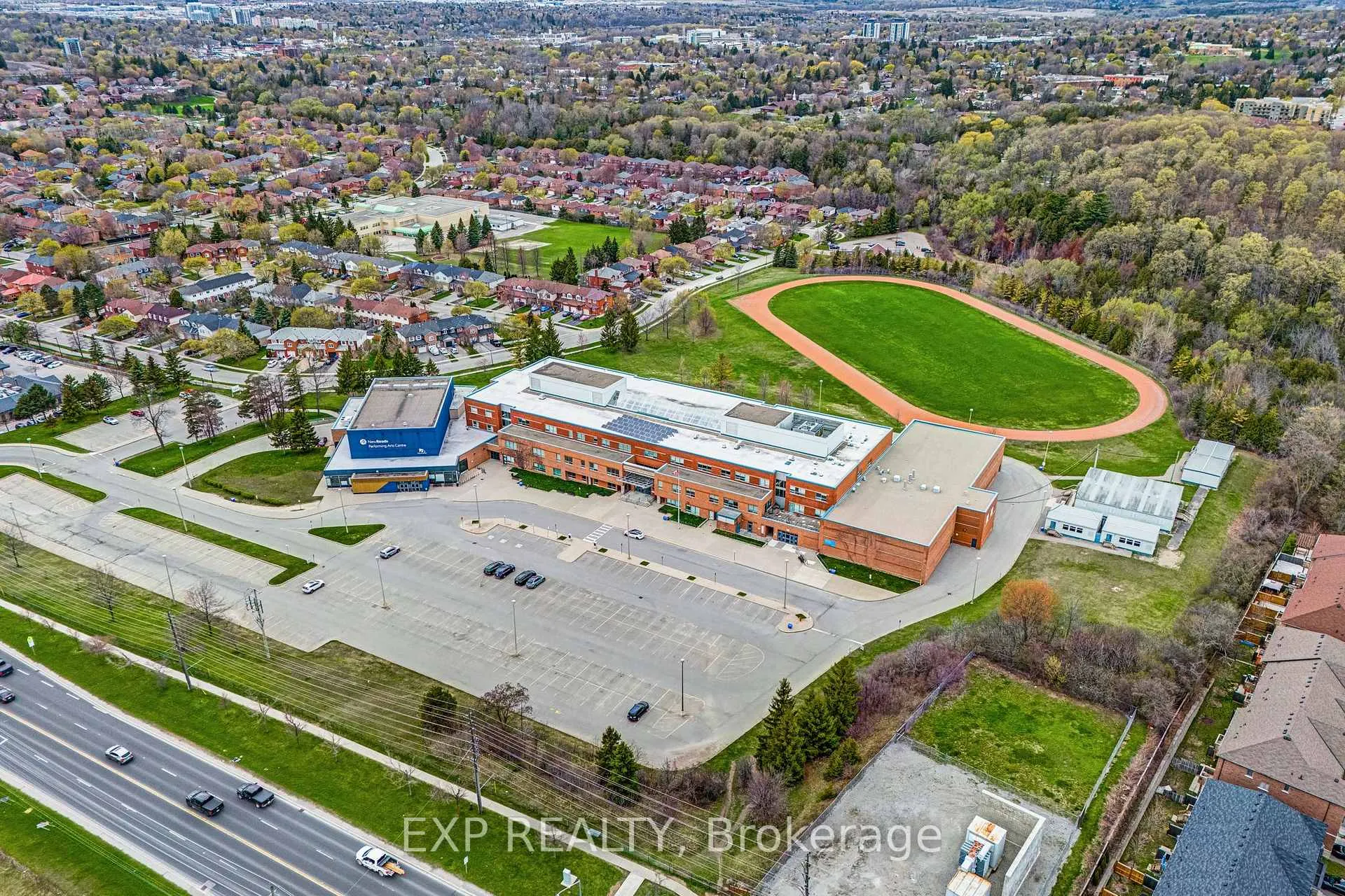 Photo 34 of 565 Foxcroft Boulevard, Newmarket, Stonehaven-Wyndham — HOMEH