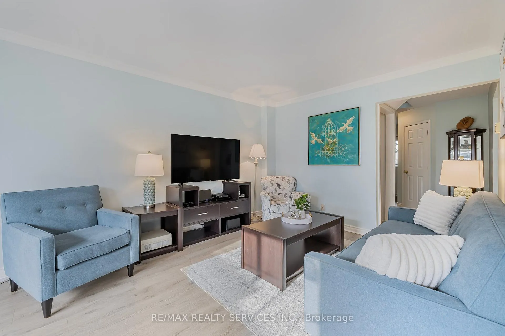 Photo 7 of 40 Crenshaw Court, Brampton, Heart Lake West — HOMEH