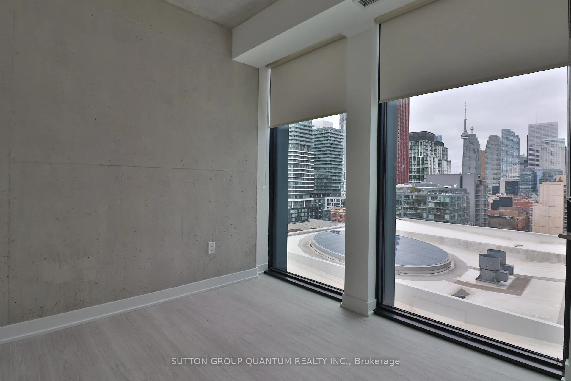 Photo 6 of Unit 1405, 284 King Street E, Toronto, Moss Park — HOMEH