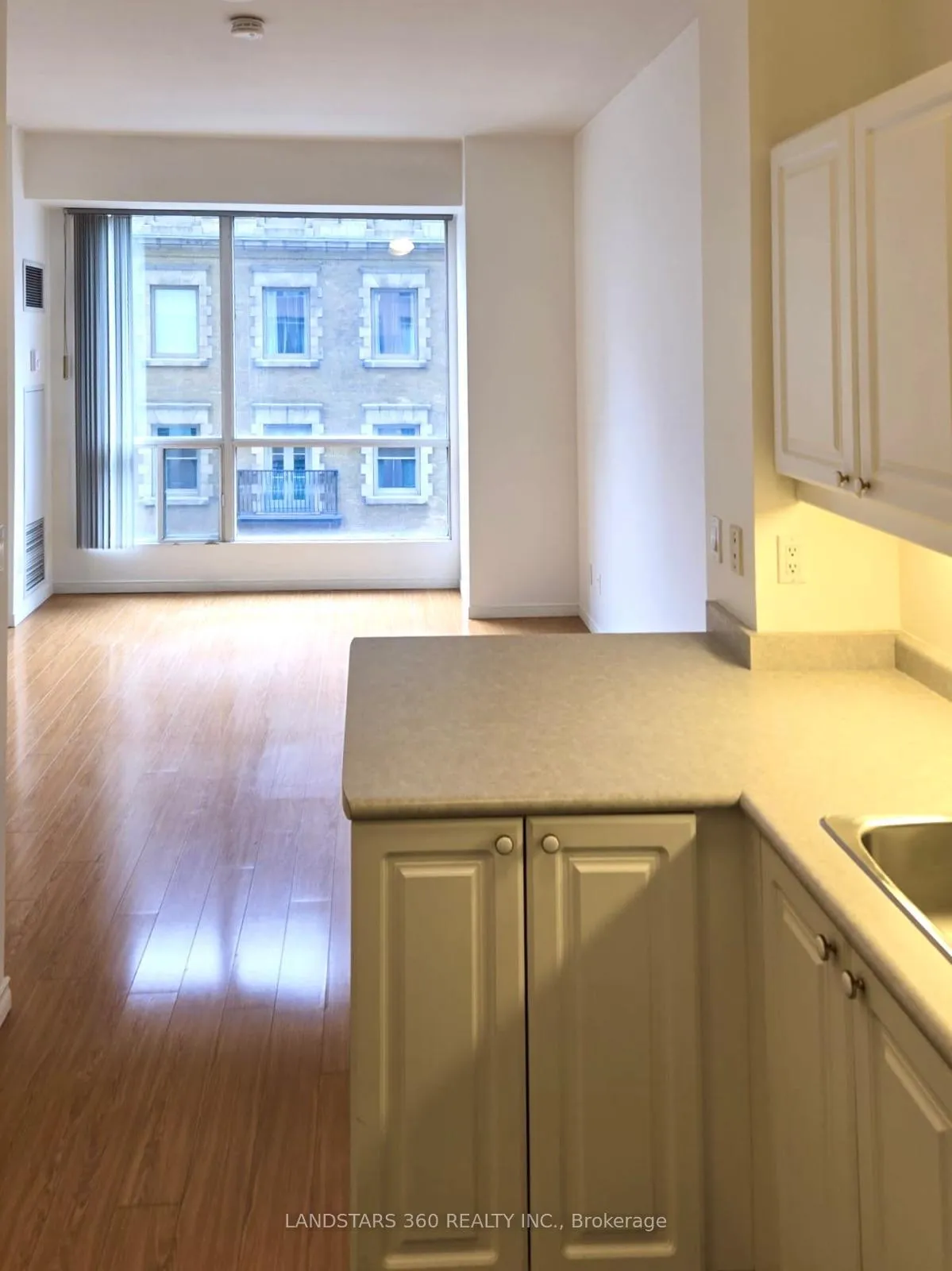 Photo 6 of Unit 714, 7 King Street E, Toronto, Church-Yonge Corridor — HOMEH