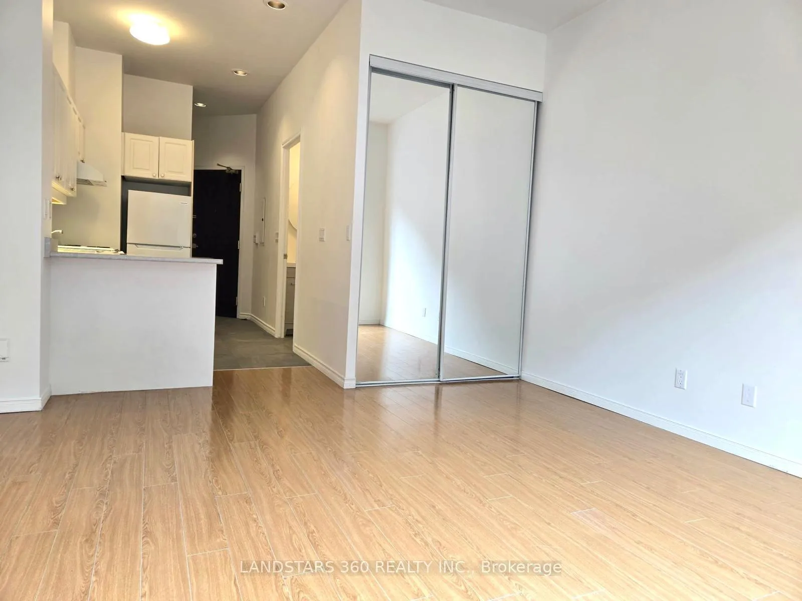 Photo 9 of Unit 714, 7 King Street E, Toronto, Church-Yonge Corridor — HOMEH