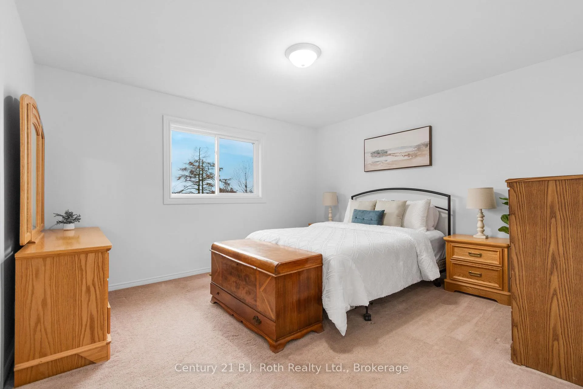 Photo 21 of 7 Carmichael Court, Orillia — HOMEH