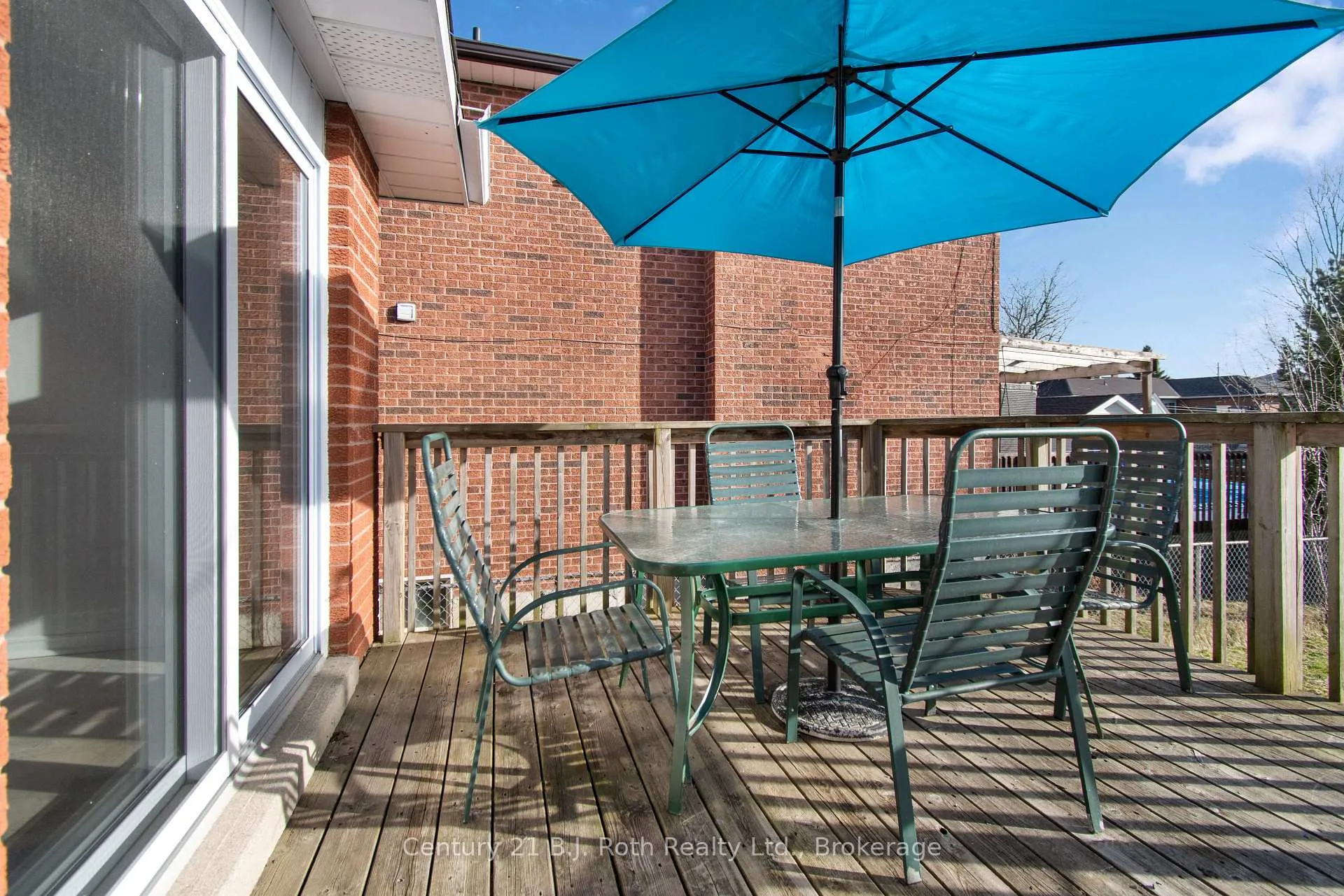 Photo 35 of 7 Carmichael Court, Orillia — HOMEH