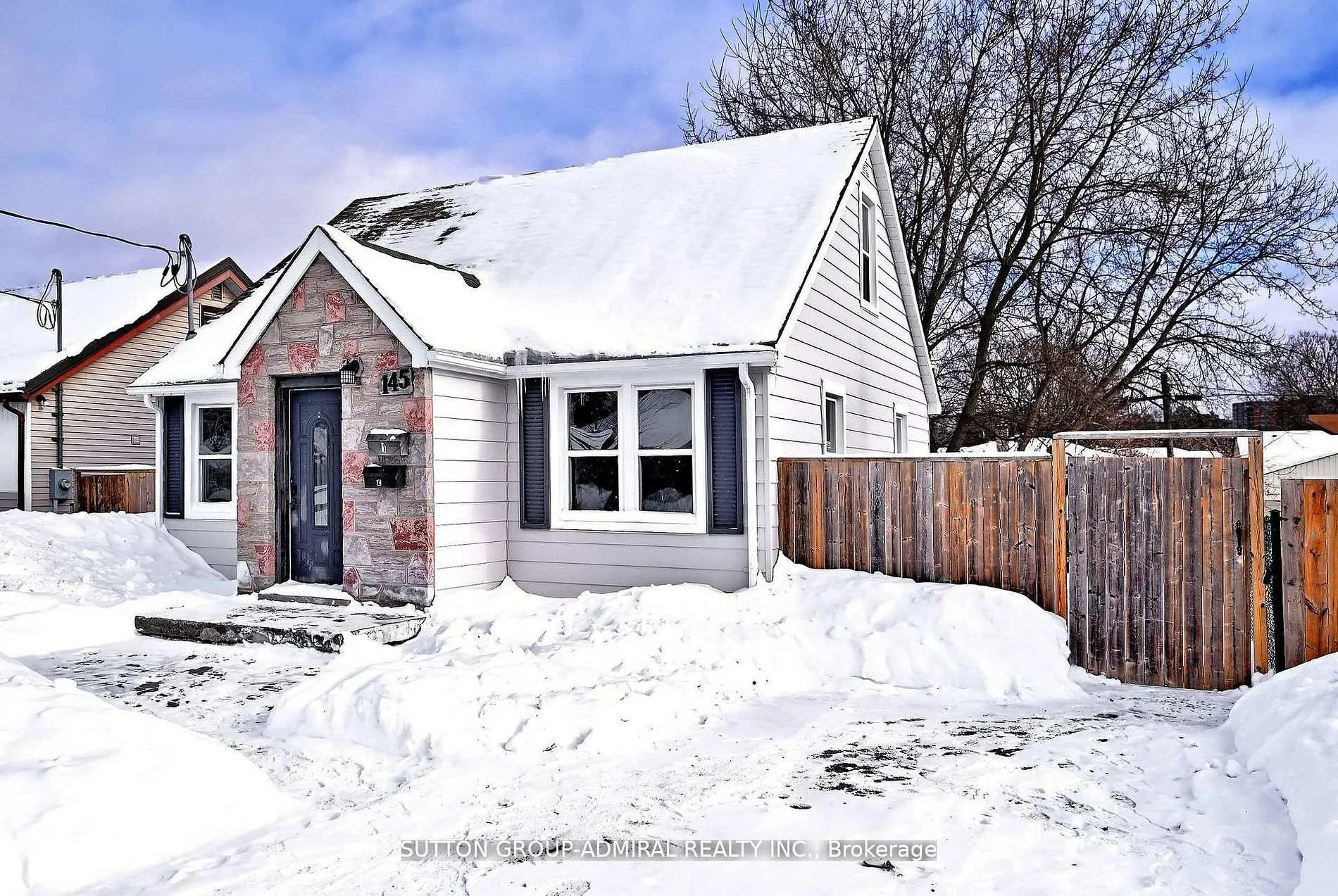 Photo 2 of 145 Ninth Avenue, Kitchener — HOMEH