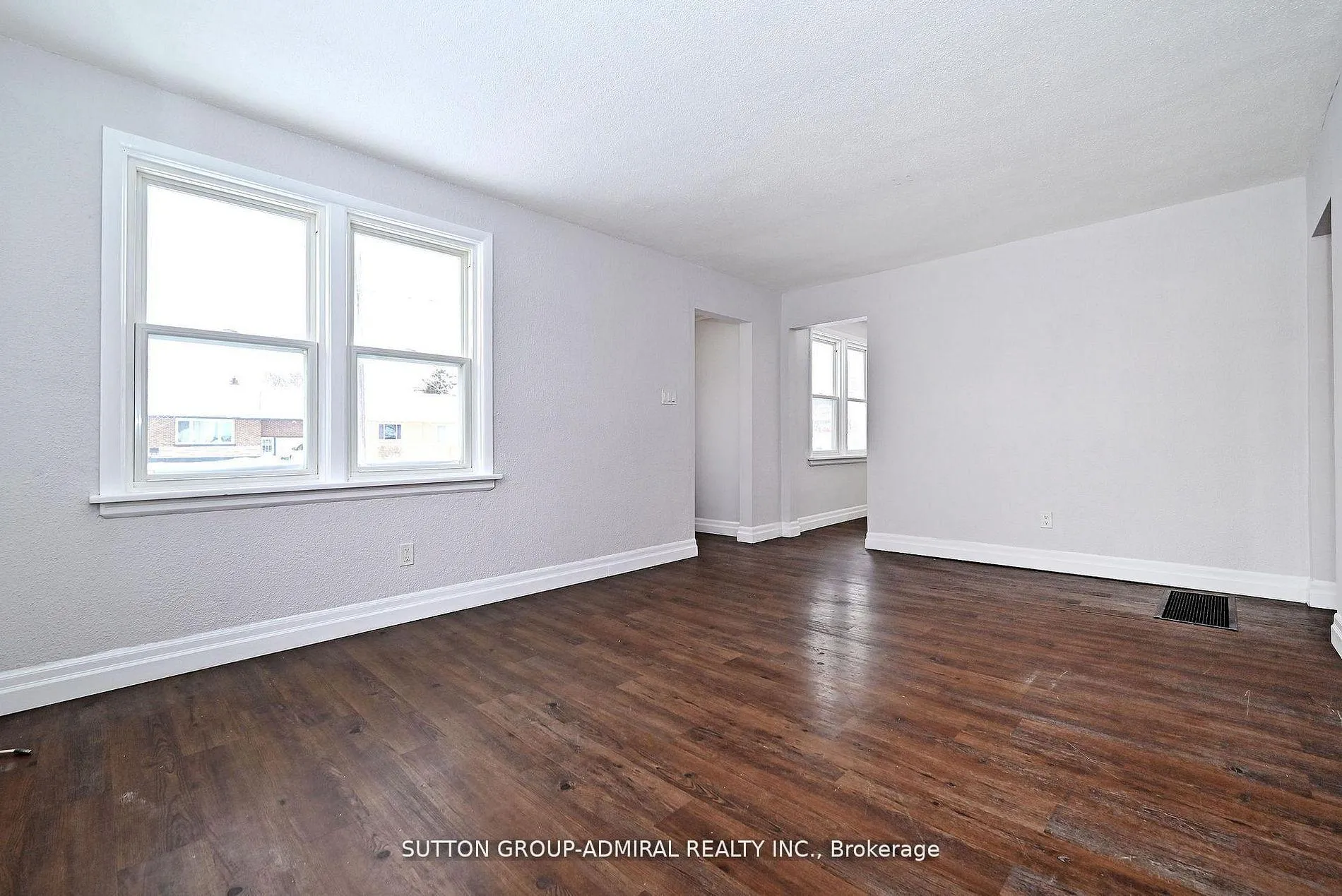 Photo 8 of 145 Ninth Avenue, Kitchener — HOMEH