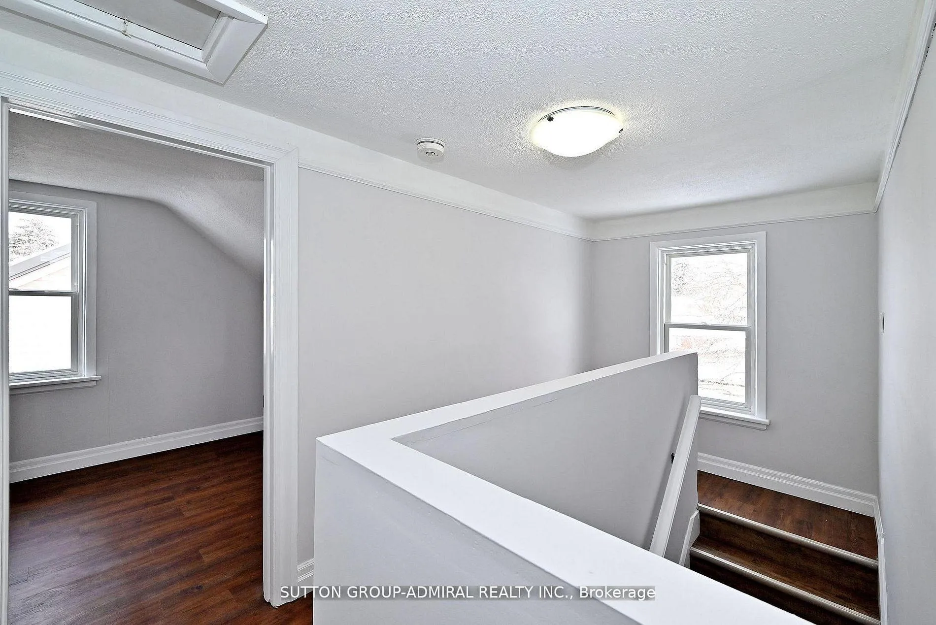 Photo 23 of 145 Ninth Avenue, Kitchener — HOMEH