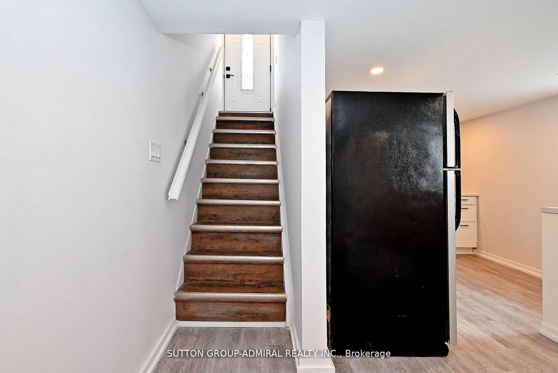 Photo 31 of 145 Ninth Avenue, Kitchener — HOMEH
