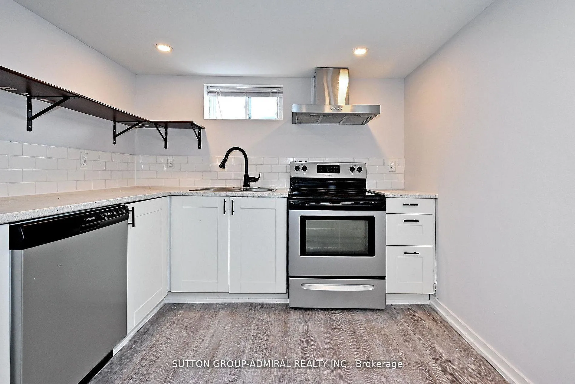 Photo 41 of 145 Ninth Avenue, Kitchener — HOMEH