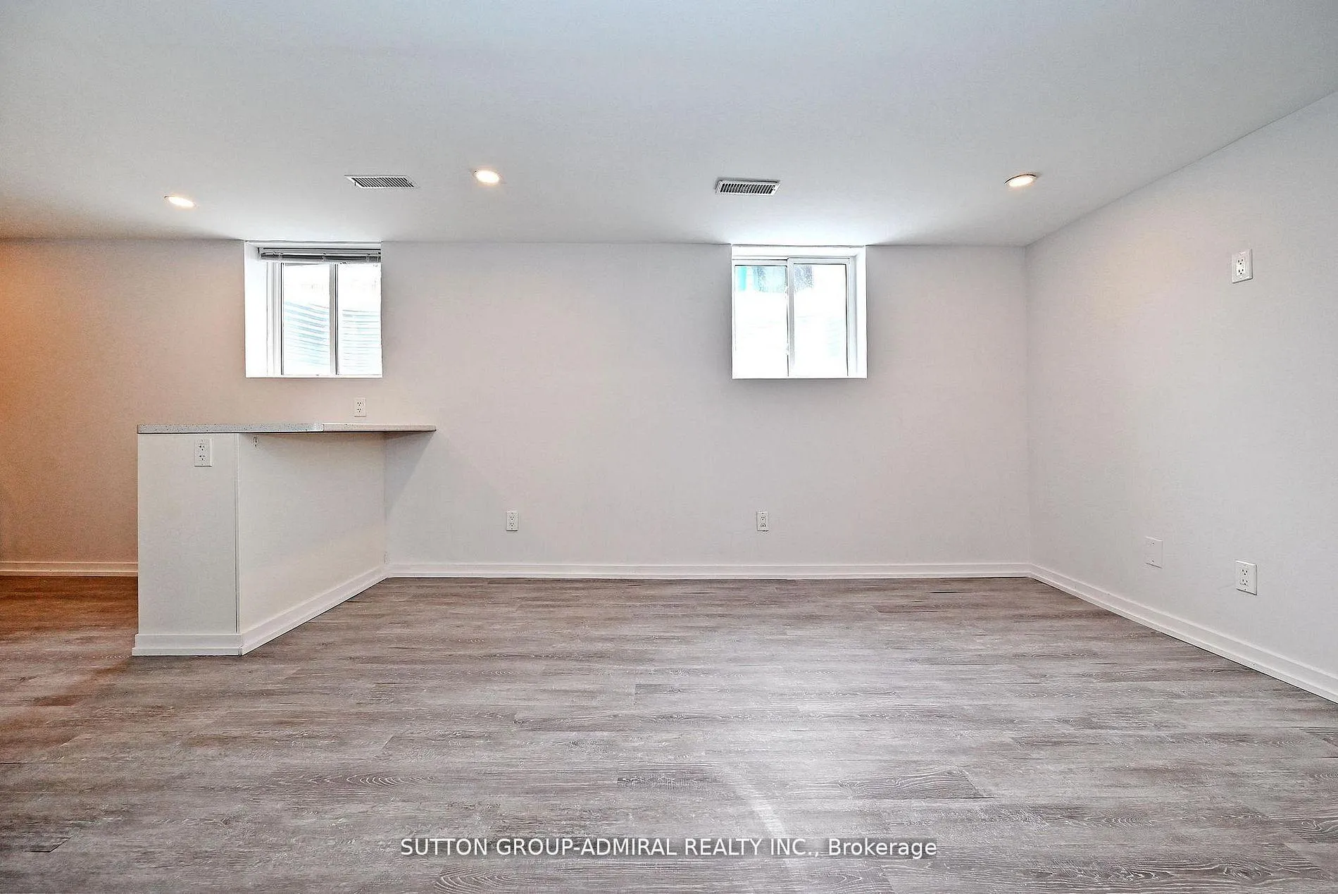 Photo 42 of 145 Ninth Avenue, Kitchener — HOMEH