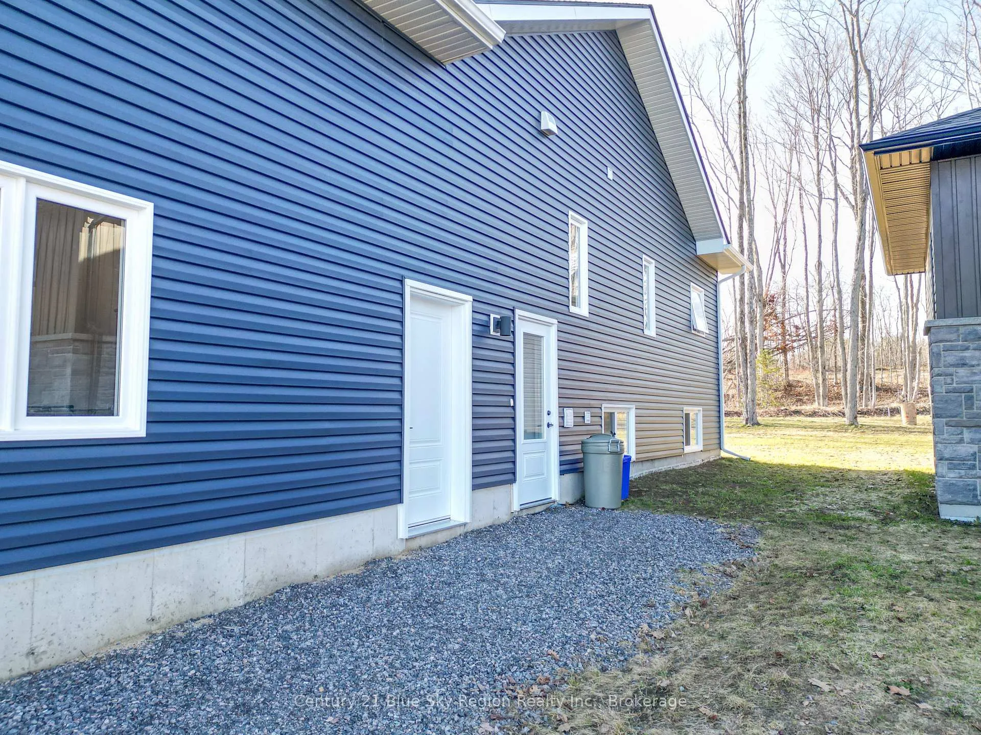 Photo 36 of 14 Evan Place, North Bay, Airport — HOMEH