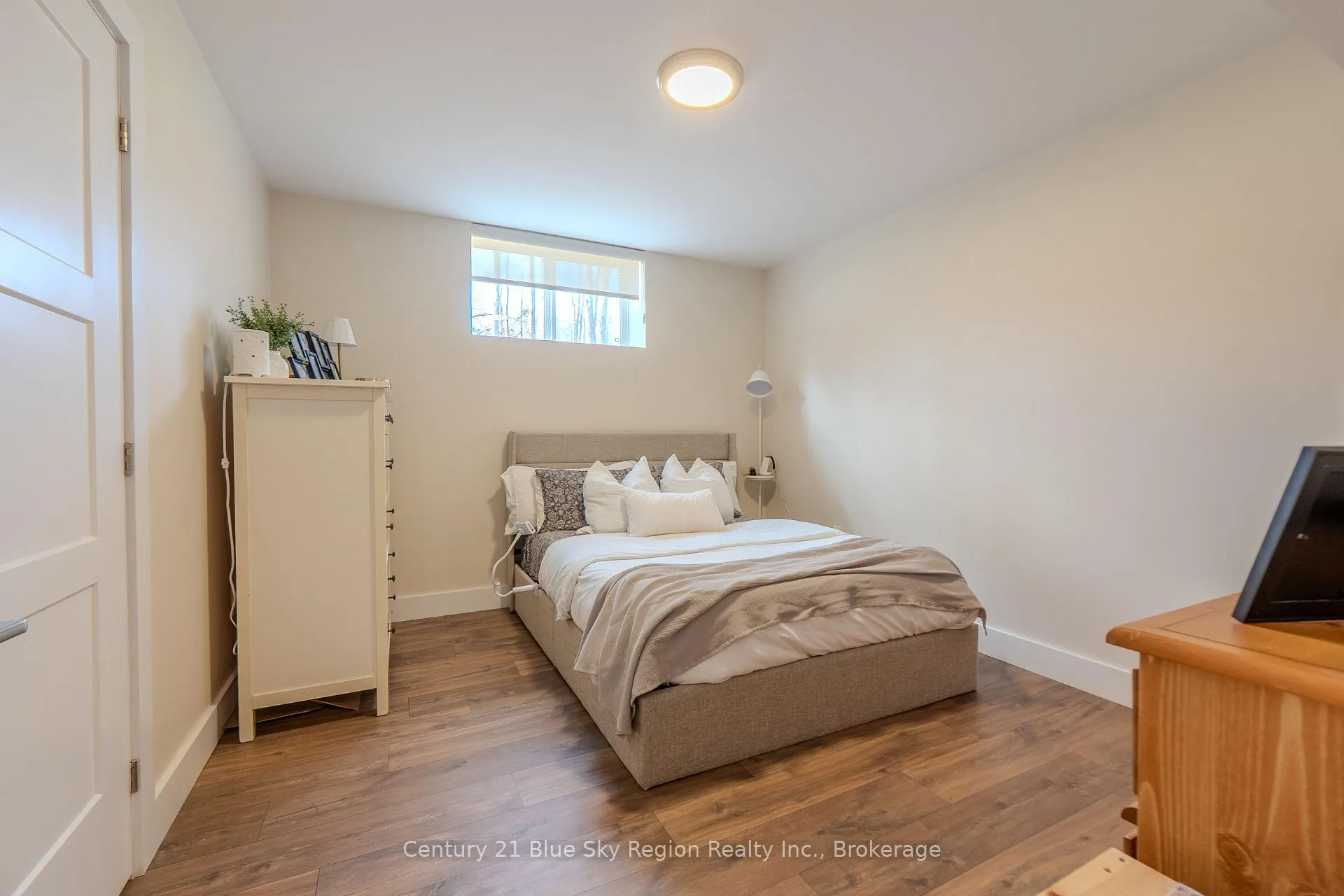 Photo 45 of 14 Evan Place, North Bay, Airport — HOMEH