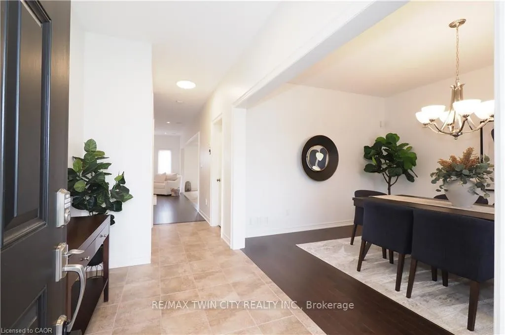 Photo 5 of 108 Hunsberger Drive, Wilmot — HOMEH