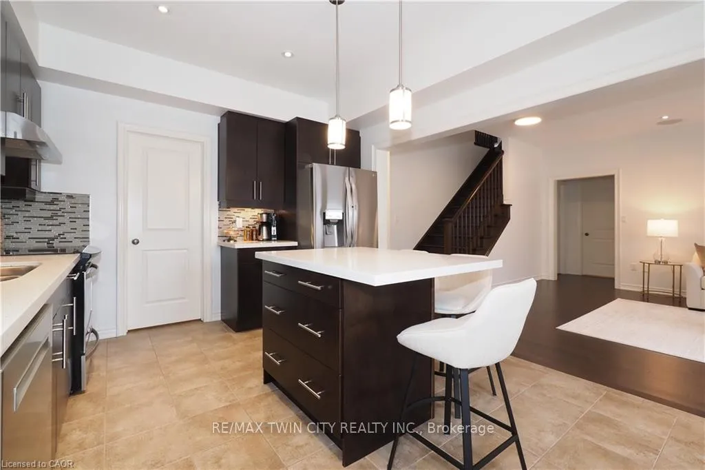 Photo 16 of 108 Hunsberger Drive, Wilmot — HOMEH
