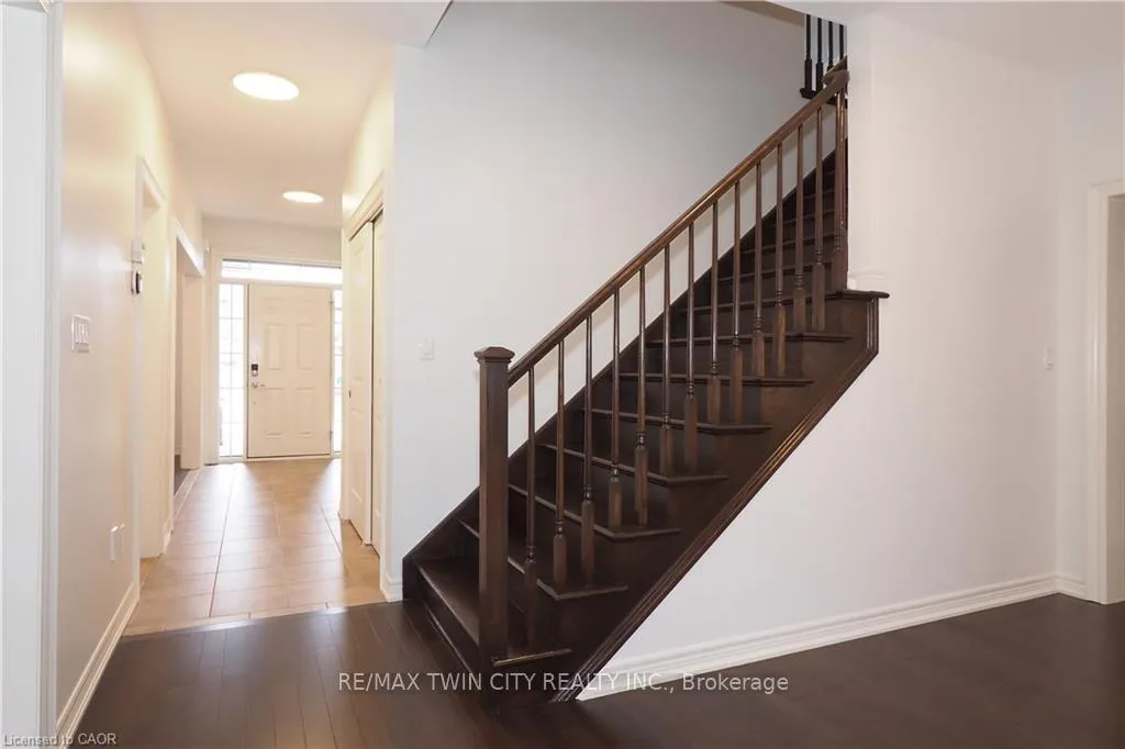 Photo 24 of 108 Hunsberger Drive, Wilmot — HOMEH