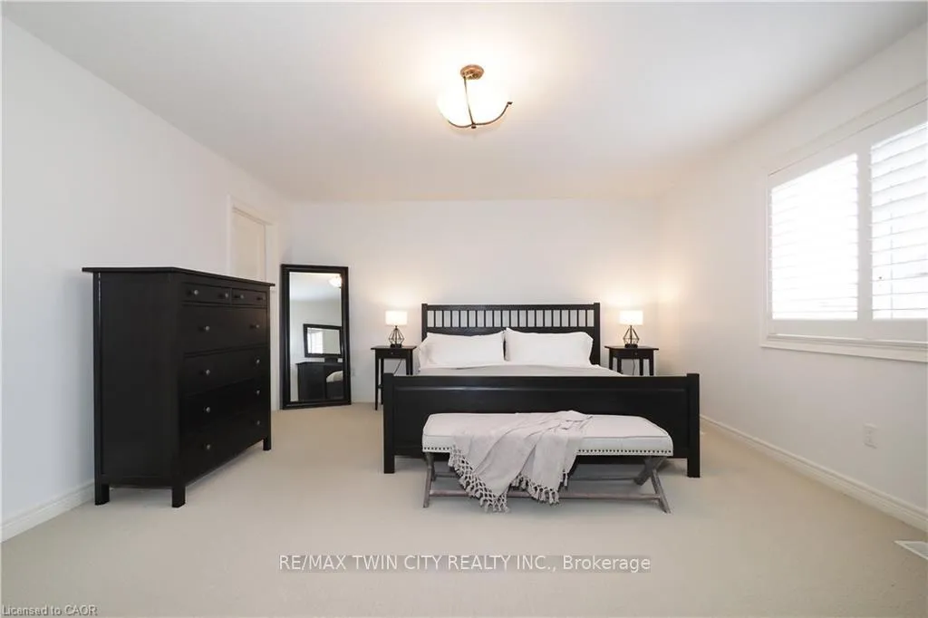 Photo 31 of 108 Hunsberger Drive, Wilmot — HOMEH