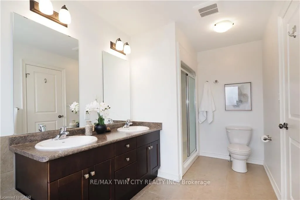 Photo 35 of 108 Hunsberger Drive, Wilmot — HOMEH