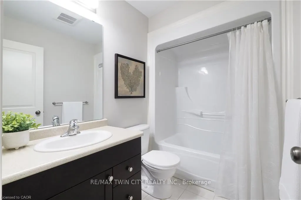 Photo 41 of 108 Hunsberger Drive, Wilmot — HOMEH