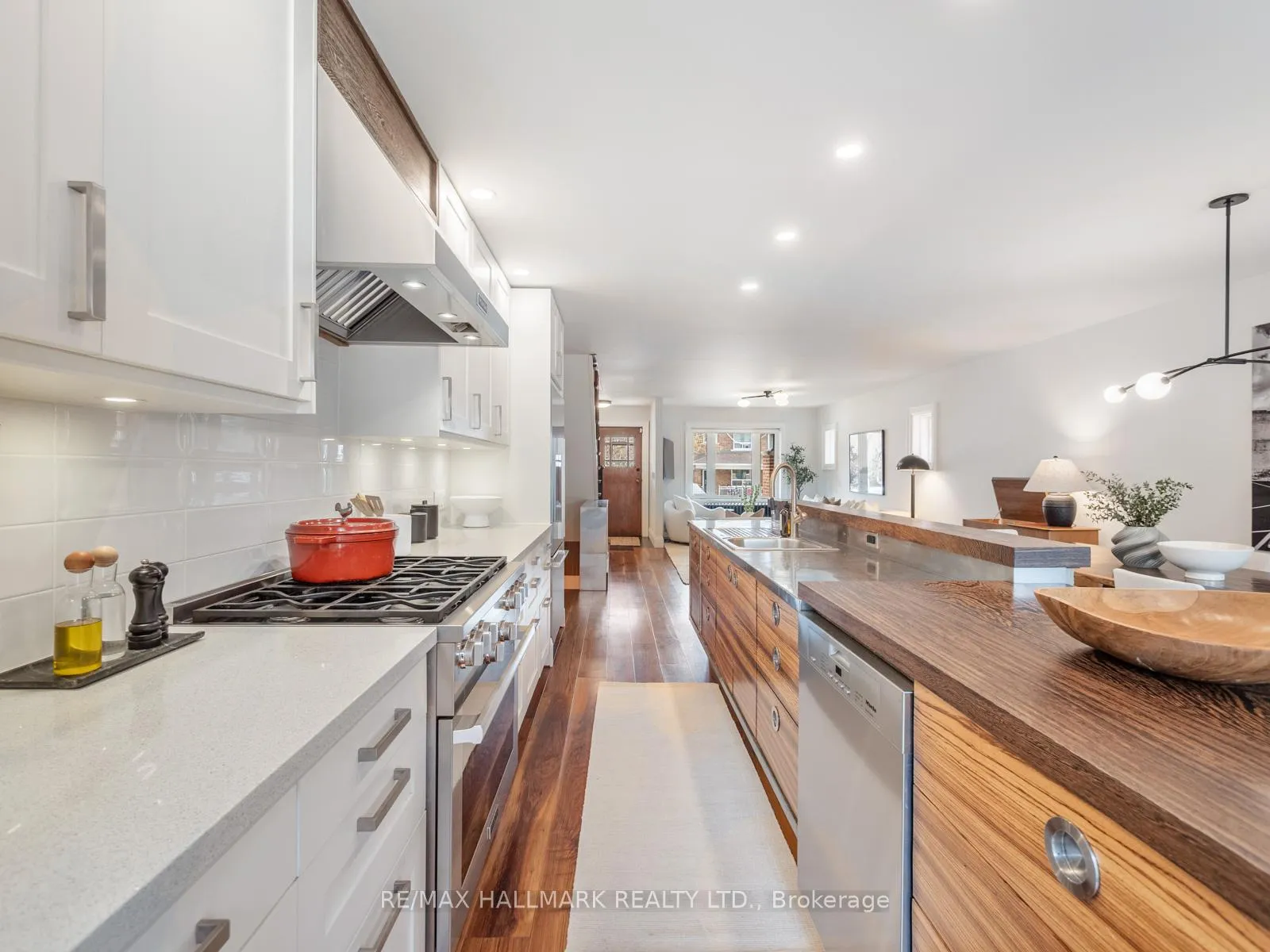 Photo 14 of 74 Nealon Avenue, Toronto, Broadview North — HOMEH